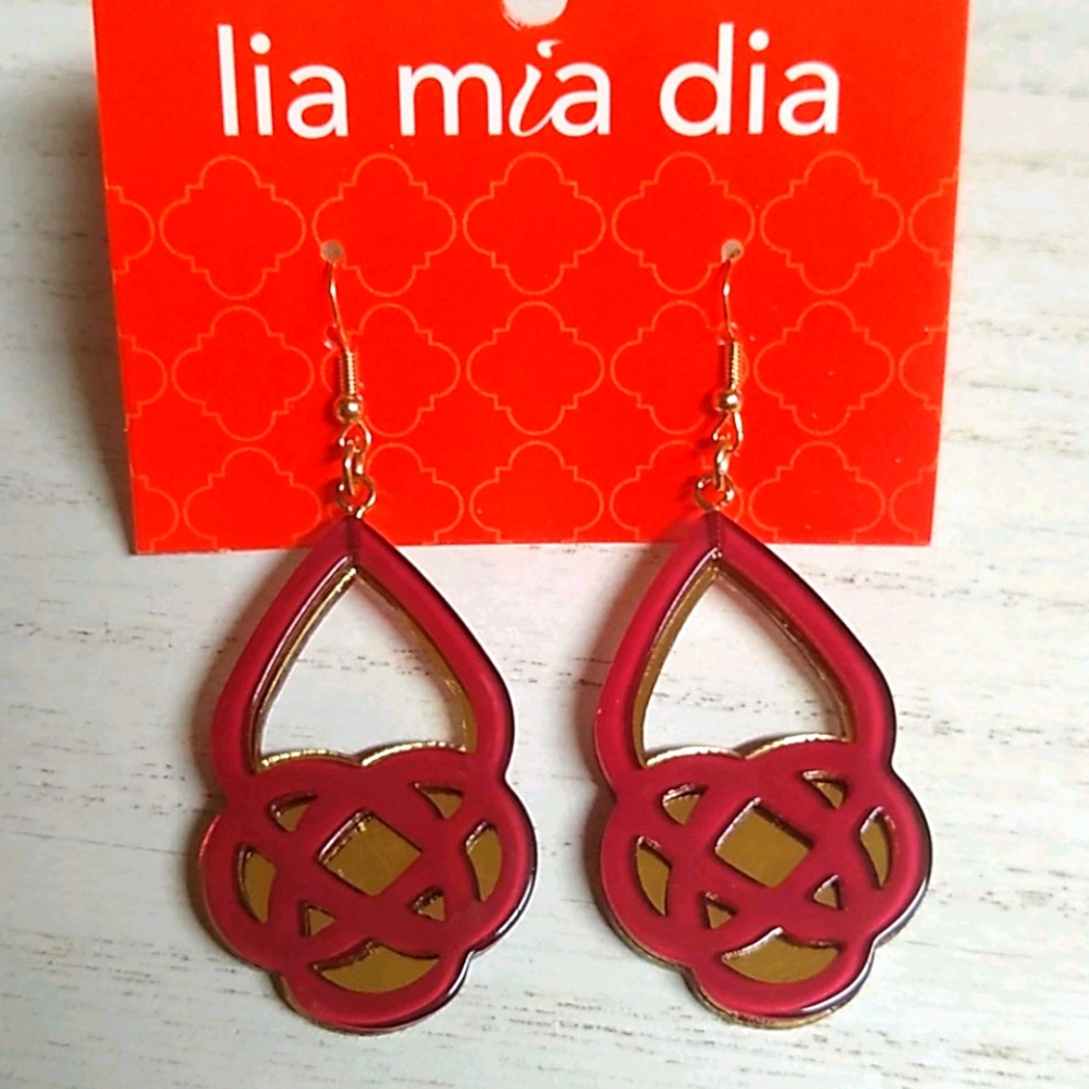 😻 3 For $15 Garnet & Gold Metallic Knot Dangles